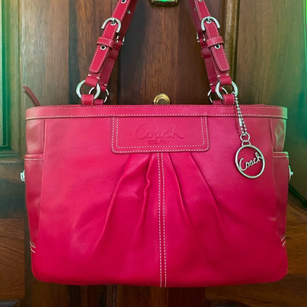Coach cherry red shoulder bag.